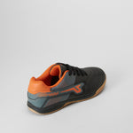 Zapatilla deportiva negra suela marrón UTWO