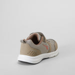 Zapatilla deportiva gris suela blanca UTWO
