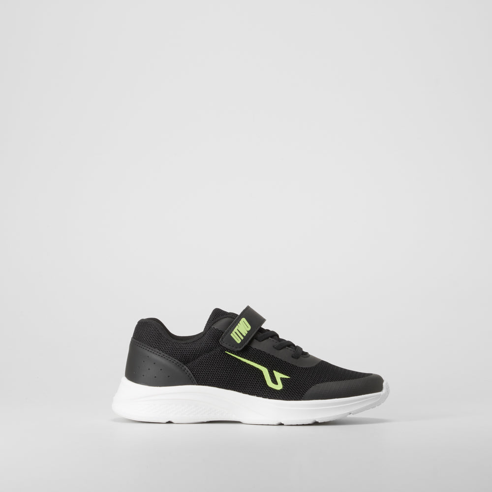 Zapatilla deportiva negro suela blanca UTWO