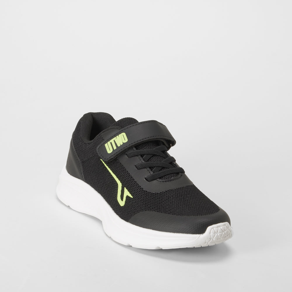 Zapatilla deportiva negro suela blanca UTWO