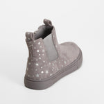 Botín con estrellas elástico lateral gris OH GIRL!
