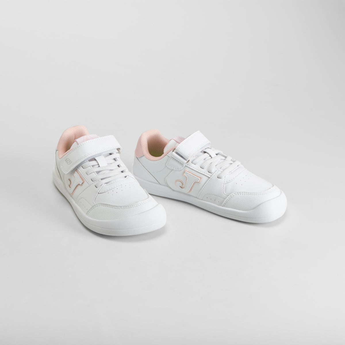 Zapatilla Academy JR barefoot velcro blanca JOMA