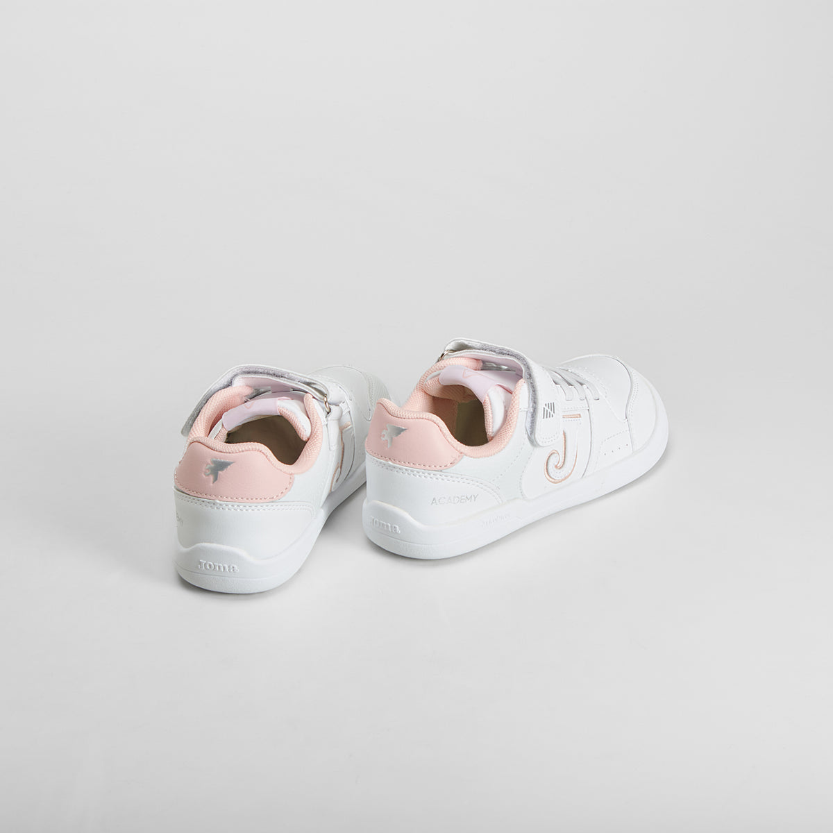 Zapatilla Academy JR barefoot velcro blanca JOMA