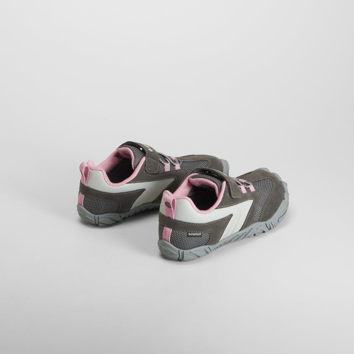 Zapatilla Figaro WP junior barefoot negro HI-TECH