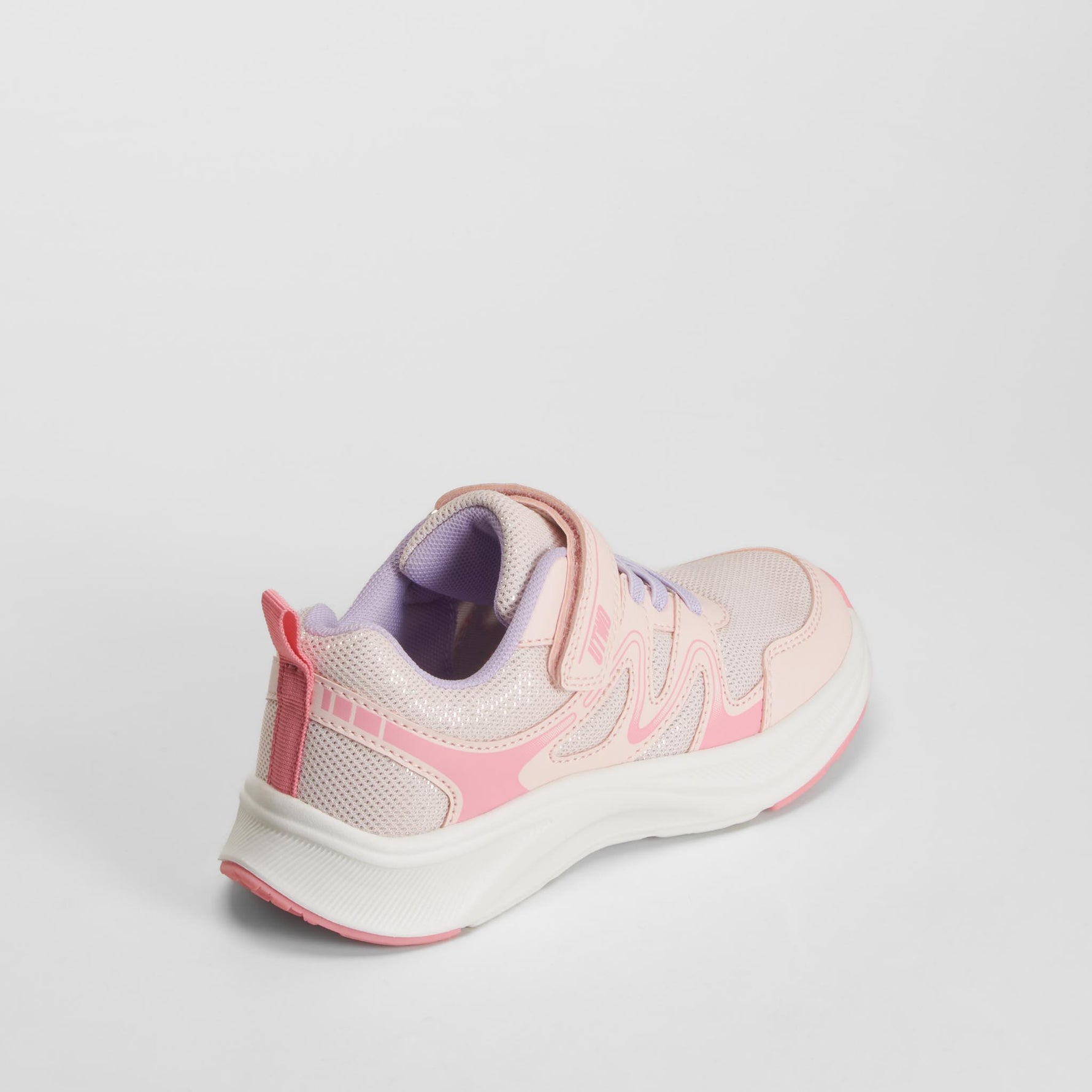 Deportiva running brillos rosa UTWO