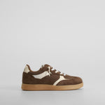 Zapatilla retro marrón XTI