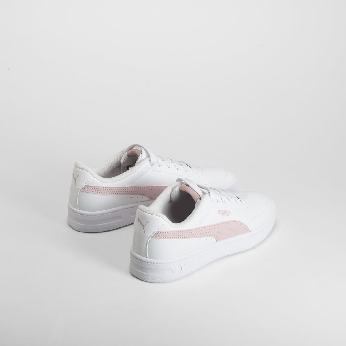 Zapatilla Court Classic Clean blanco PUMA