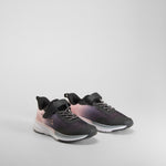 Zapatilla deportiva running fast negra y rosa UTWO