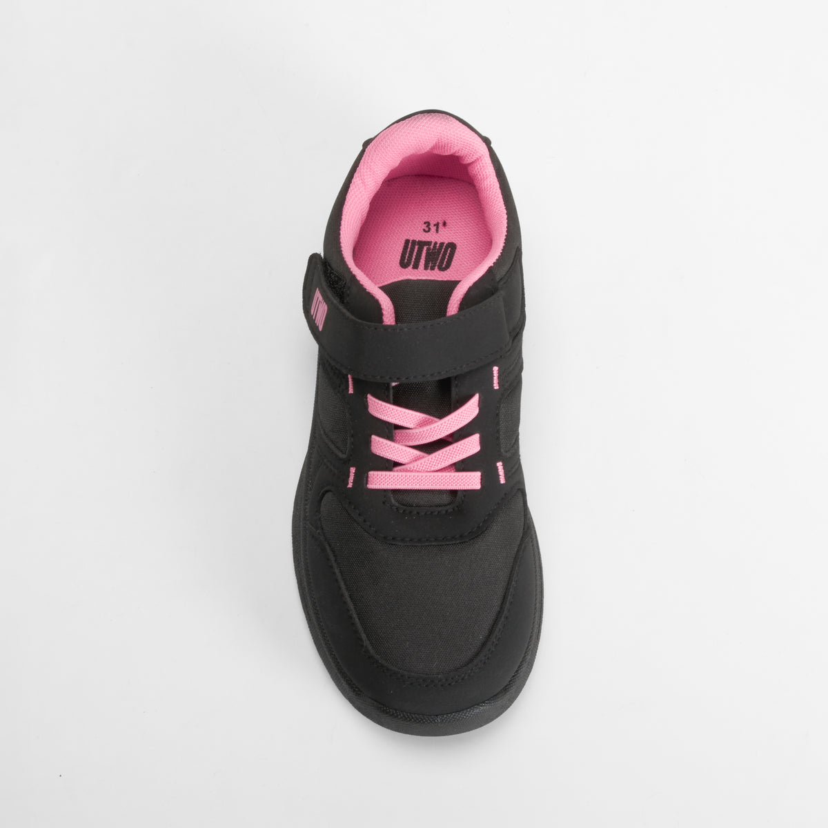Zapatilla deportiva trekking negro UTWO