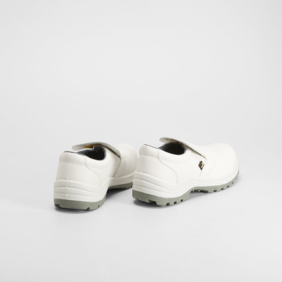 Zapatilla profesional piel blanca SAFETY JOGGER