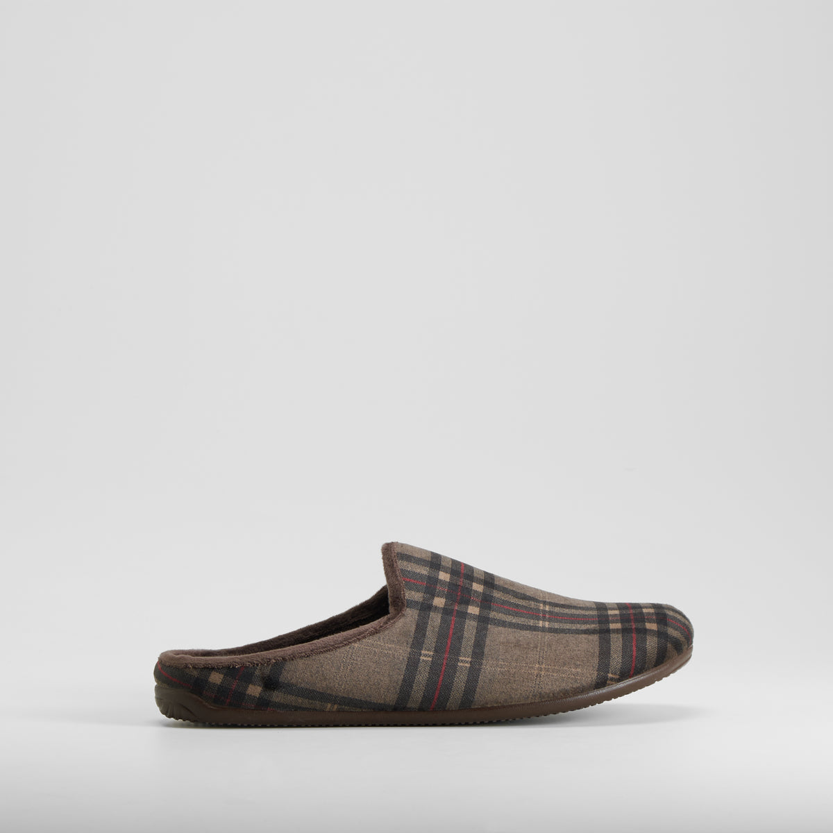 Zapatilla de casa cuadros marrón COMFEET