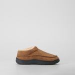 Zapatilla de casa cómoda marrón OLYNE