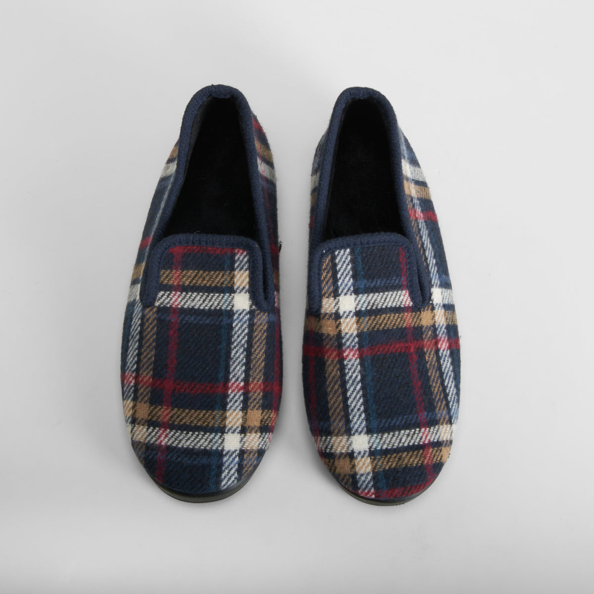 Zapatilla de casa cerrada cuadros azul OLYNE