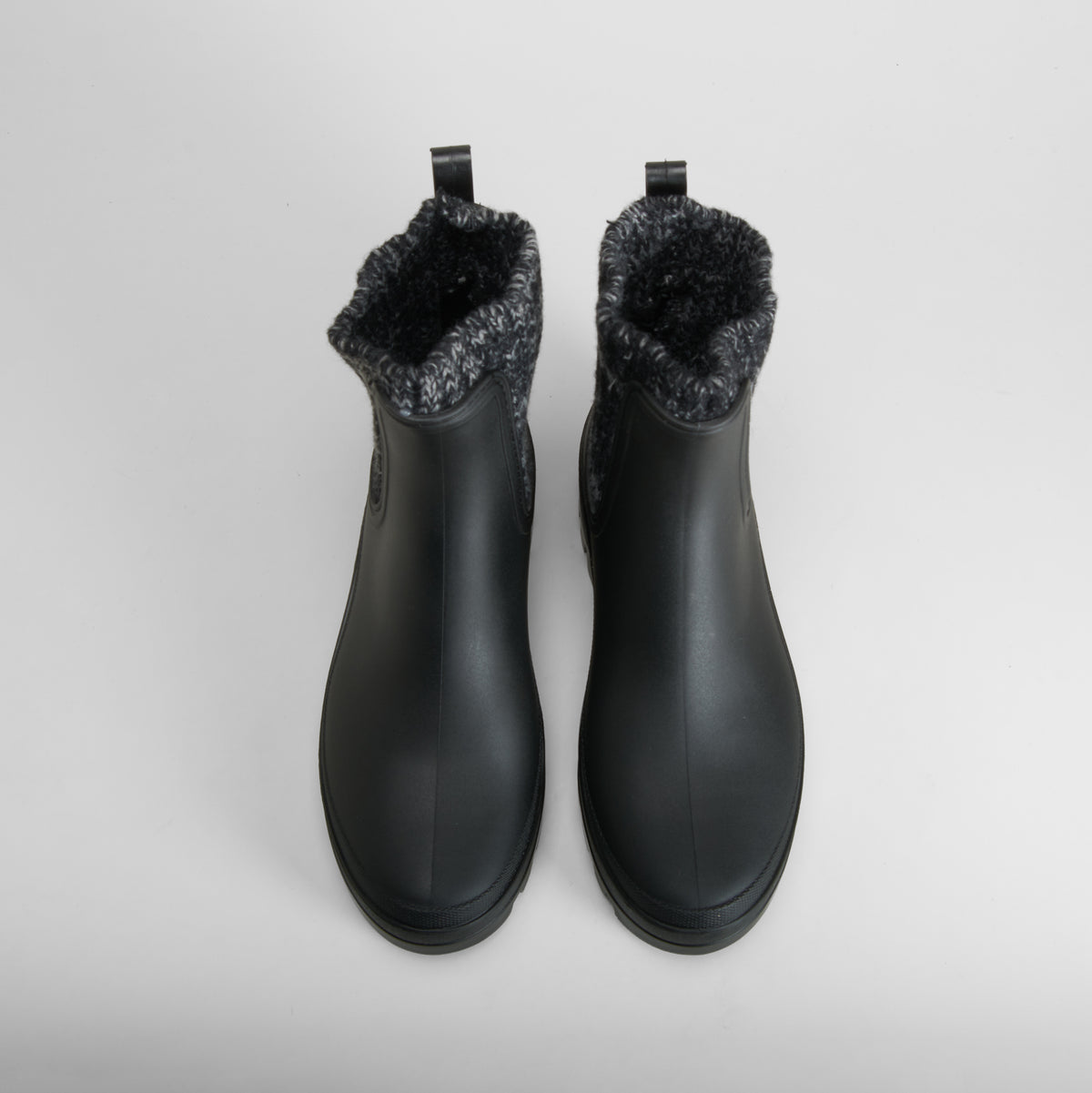 Bota de agua chelsea punto negra NYC