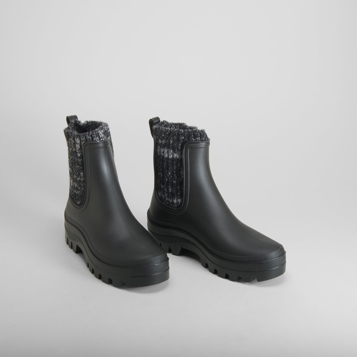 Bota de agua chelsea punto negra NYC