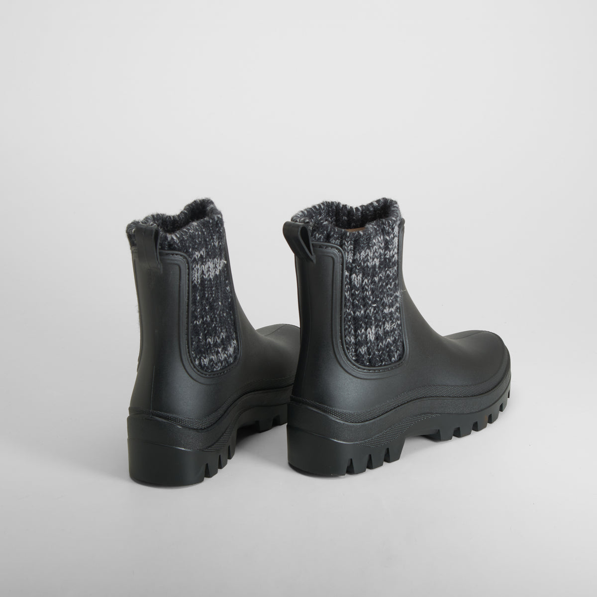 Bota de agua chelsea punto negra NYC