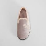 Zapatilla de casa cerrada bordado gris COMFEET