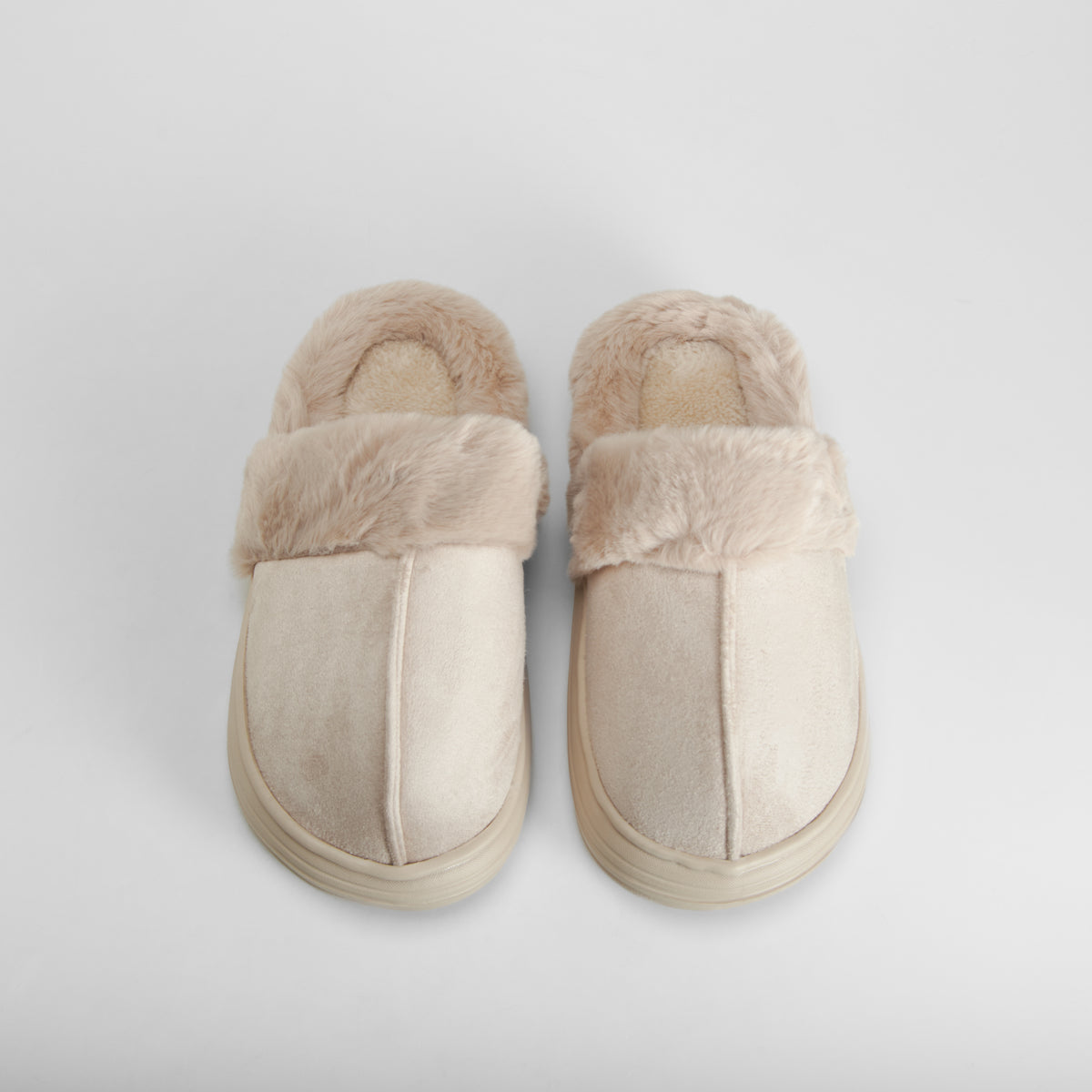 Zapatilla de casa pelo beige OLYNE