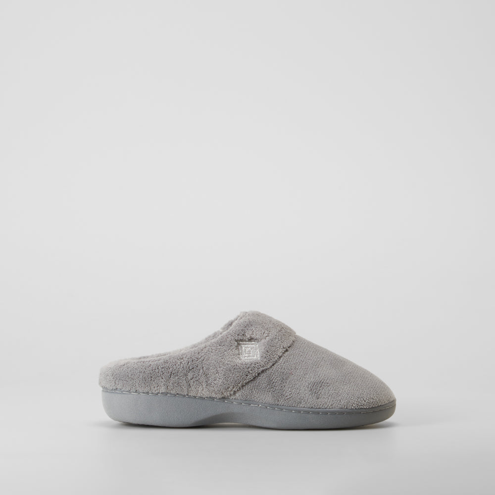 Zapatilla de casa cómoda bordado gris OLYNE