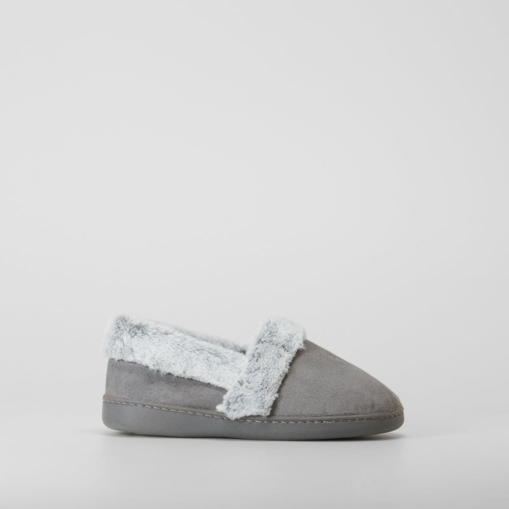 Zapatilla casa forro cálido gris OLYNE