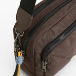 Bolso bandolera nylon marrón NYC