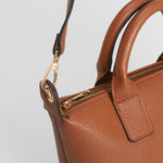 Bolso asa corta marrón PICCOLA PIU
