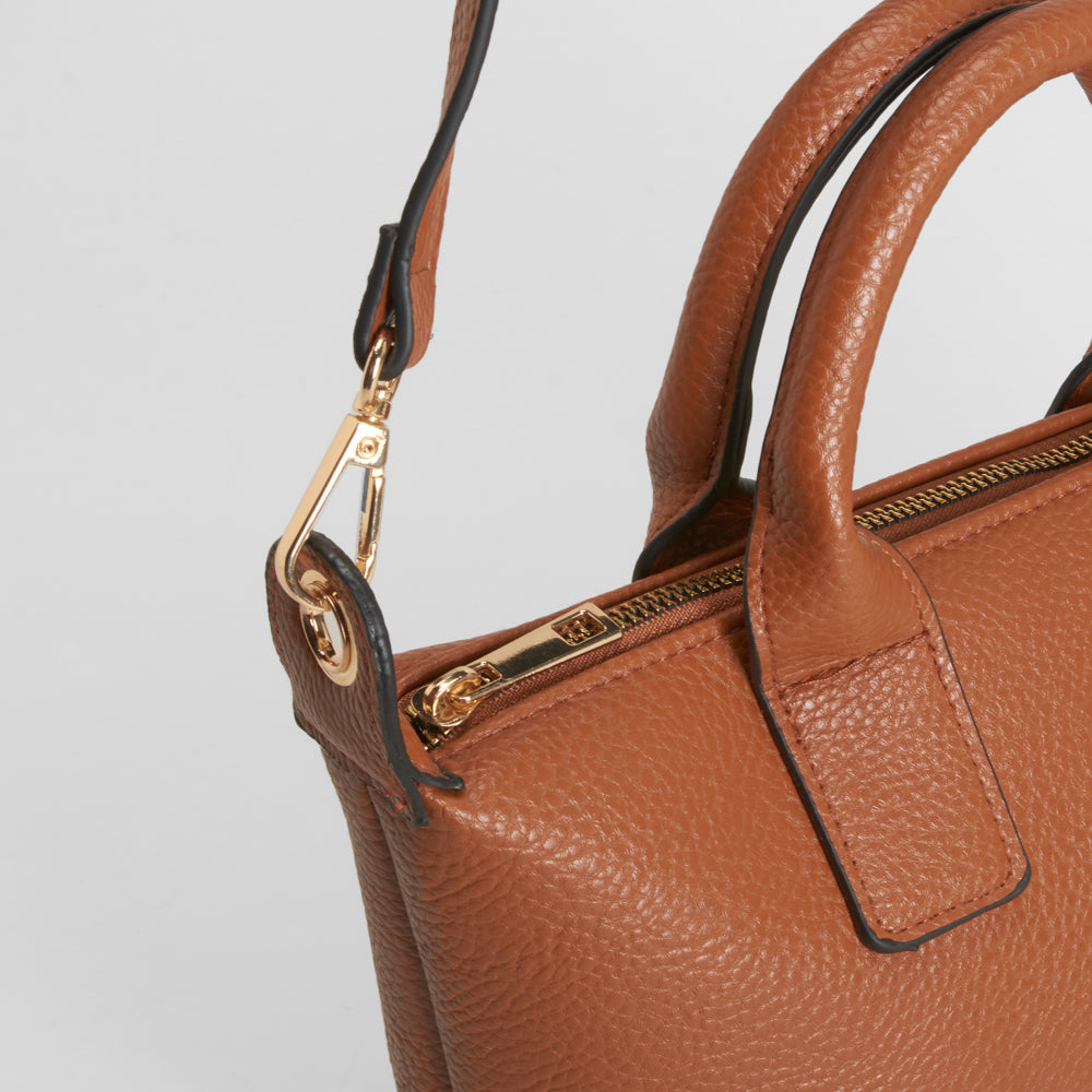 Bolso asa corta marrón PICCOLA PIU