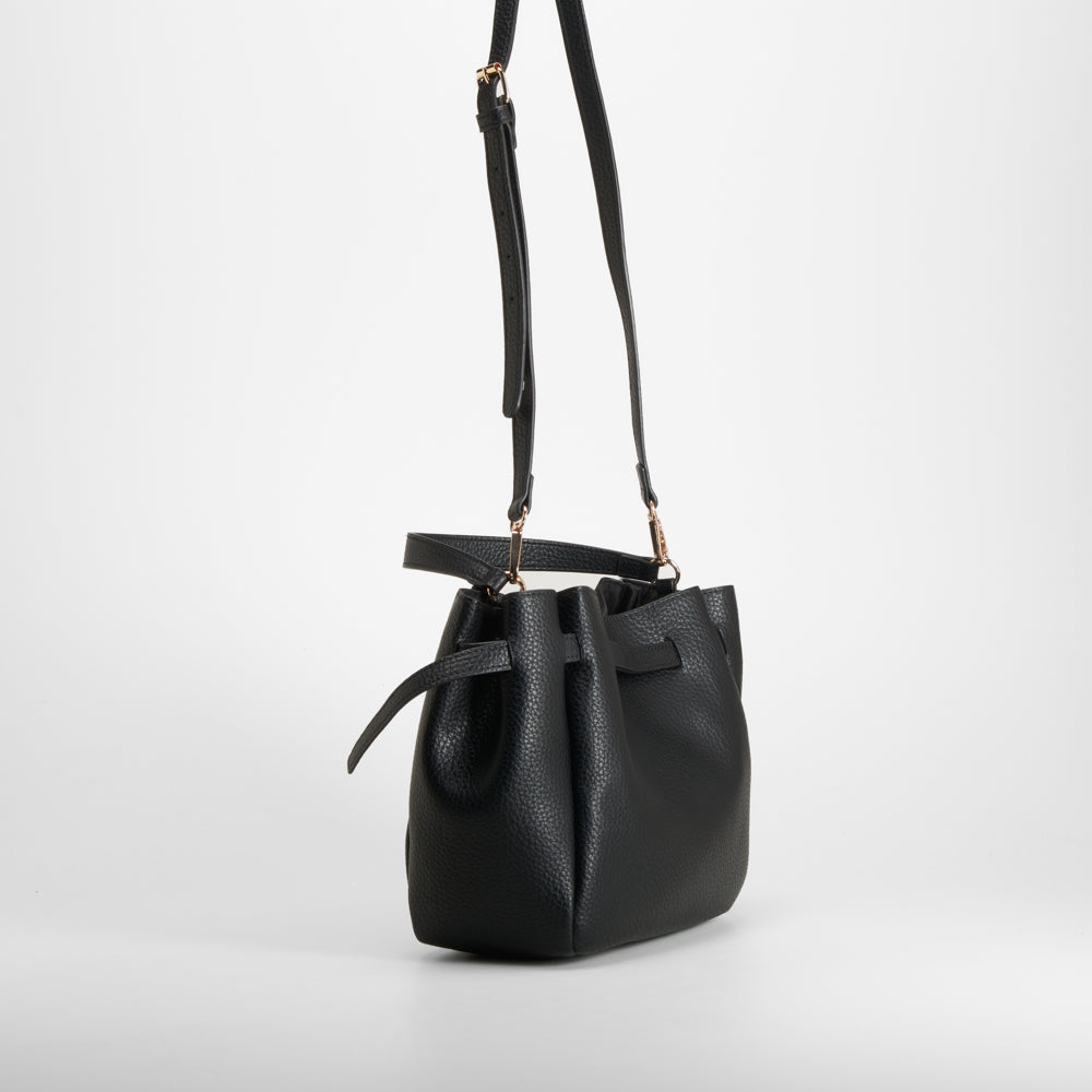 Bolso bandolera asa larga negro PICCOLA PIU