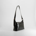 Bolso bandolera acabado brillo negro PICCOLA PIU