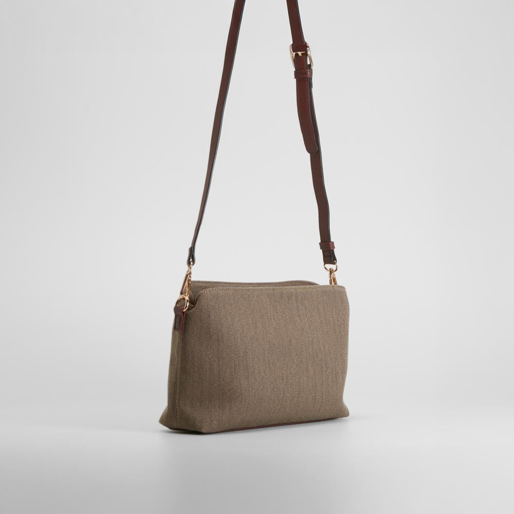 Bolso bandolera marrón compacto PICCOLA PIU
