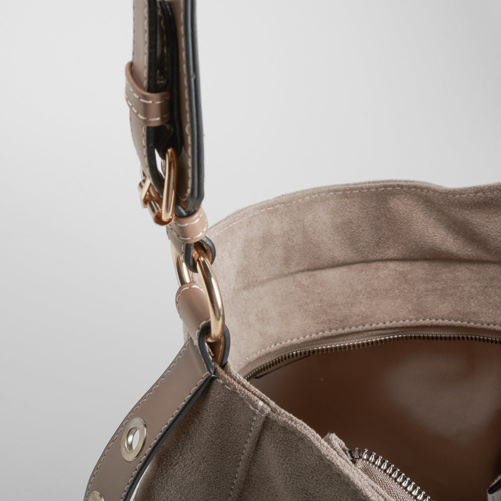 Bolso hombro efecto antelina beige PICCOLA PIU