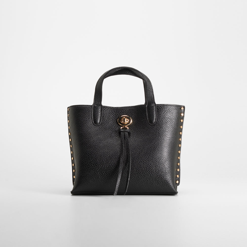 Bolso negro asas tachas doradas PICCOLA PIU