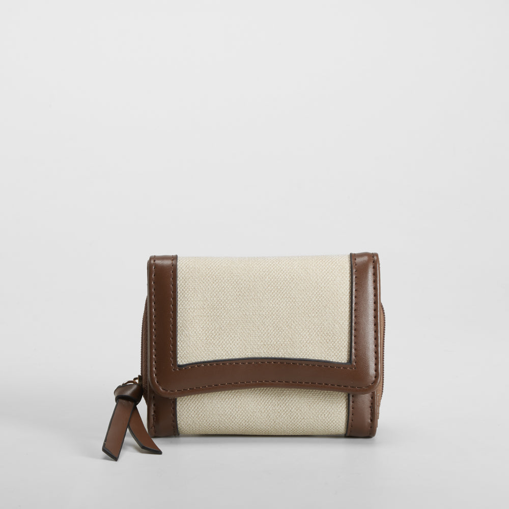 Cartera blanco detalles marrón PICCOLA PIU