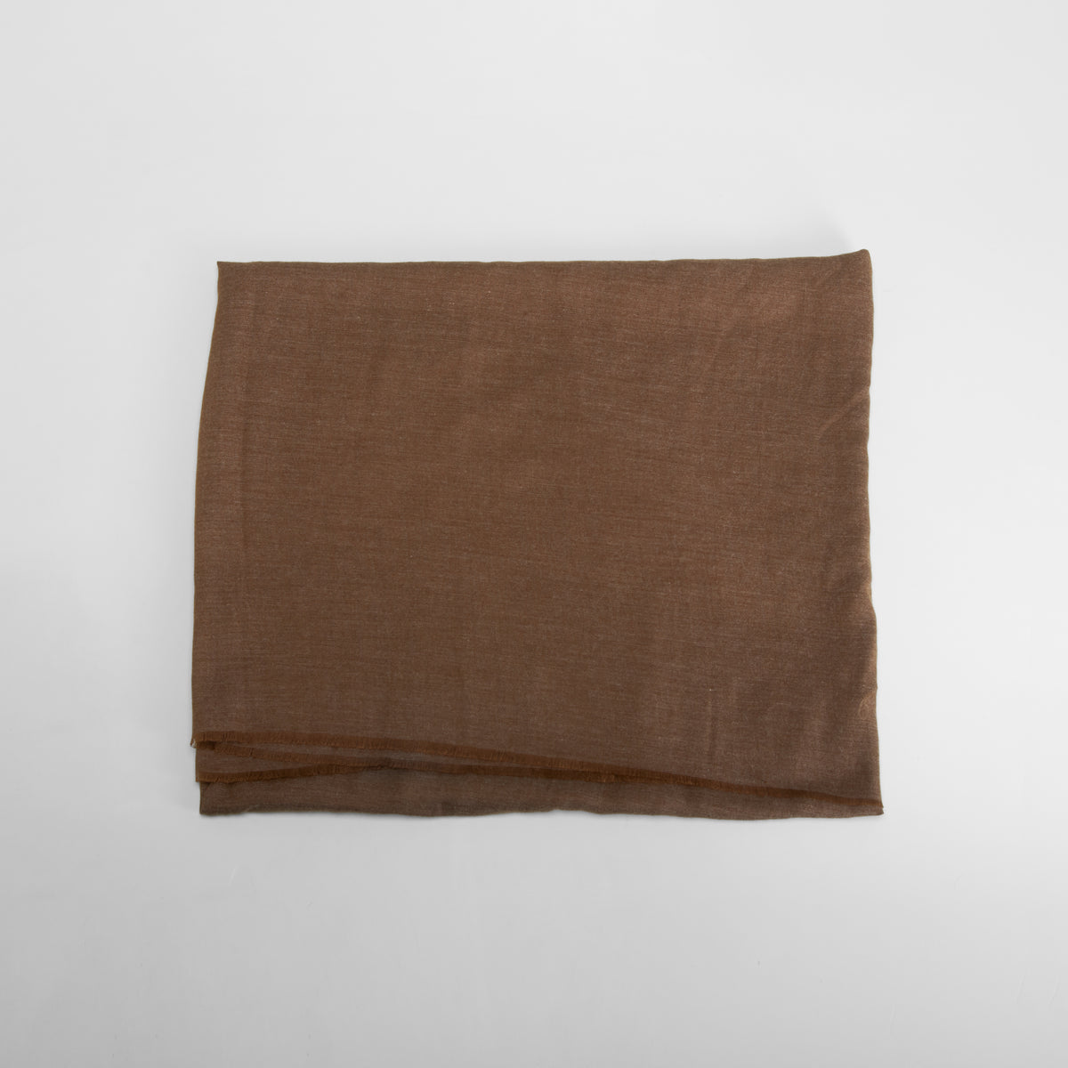 Pañuelo fino marrón chocolate MERKAL
