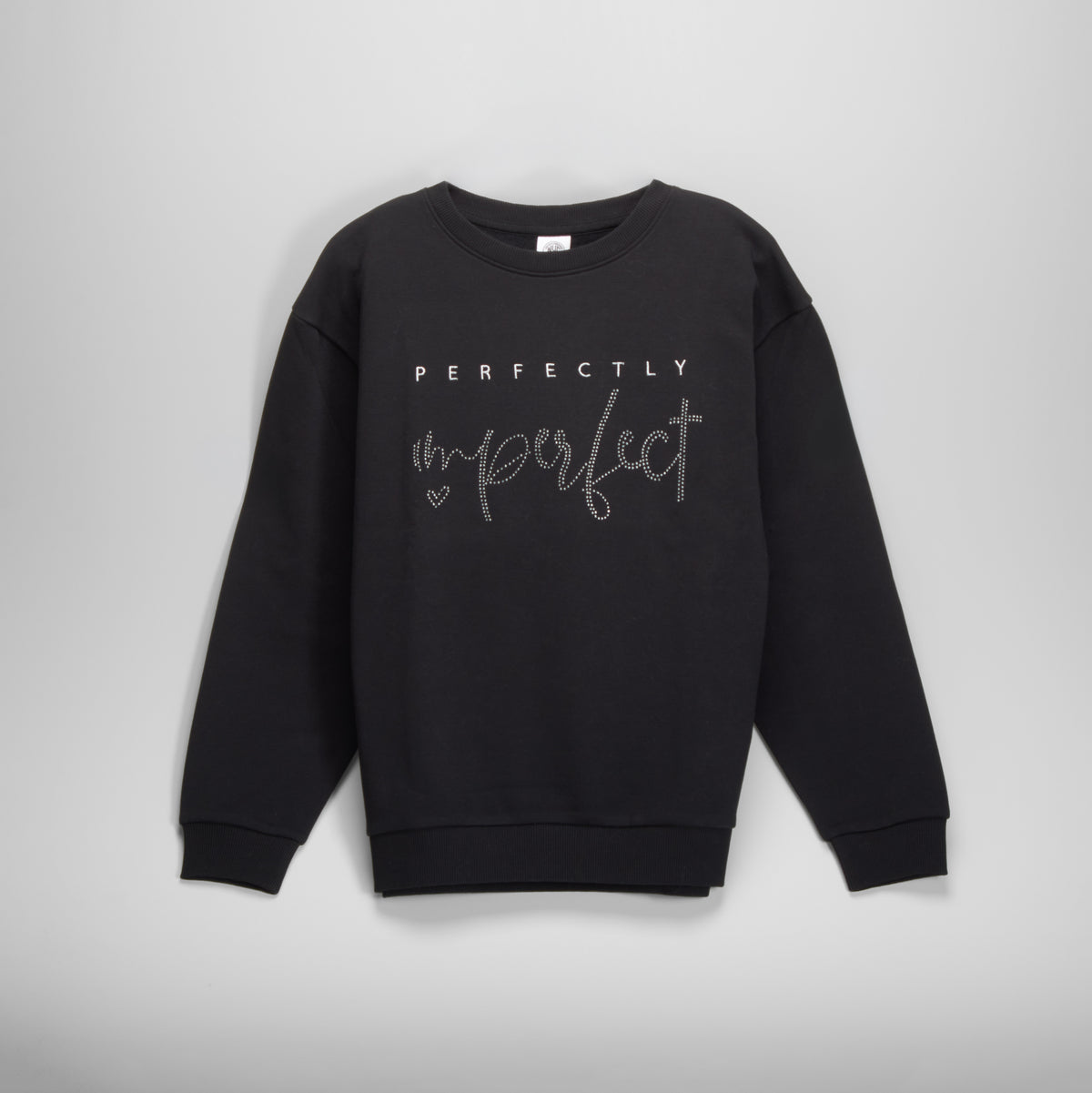 Sudadera cuello redondo con pedrería negra NYC
