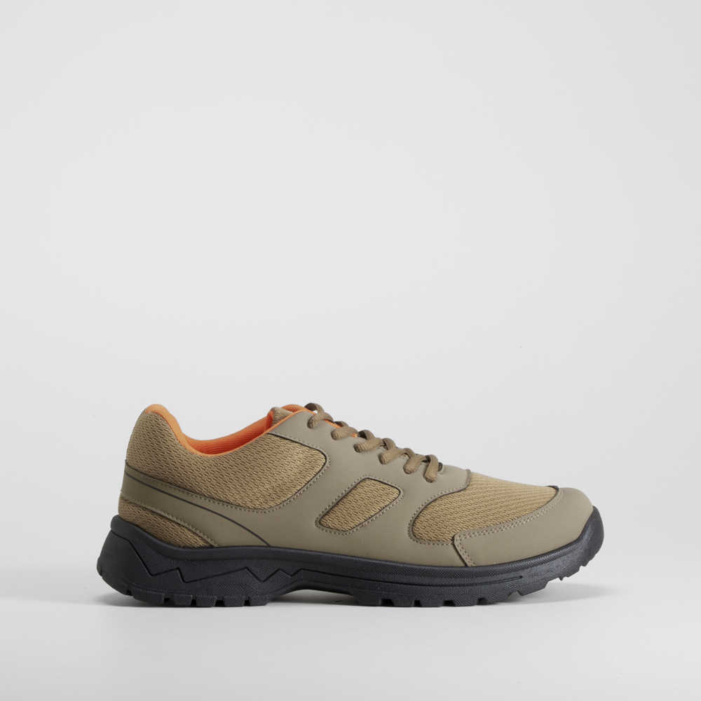 Deportiva trekking men marrón UTWO - Talla: 40