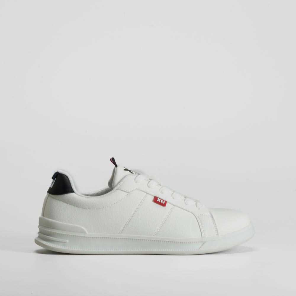 Zapatilla blanca suela baja cordones XTI - Talla: 39