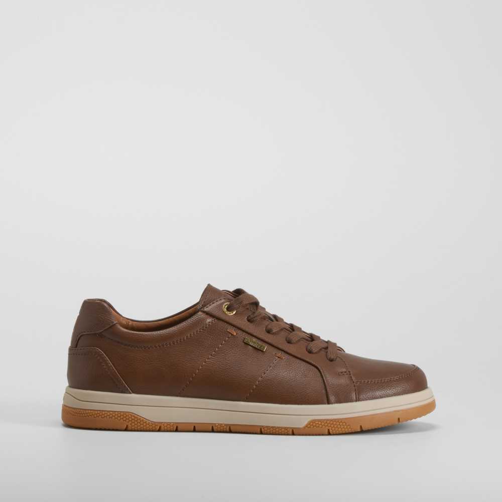Deportiva urbana marrón COMFEET - Talla: 46