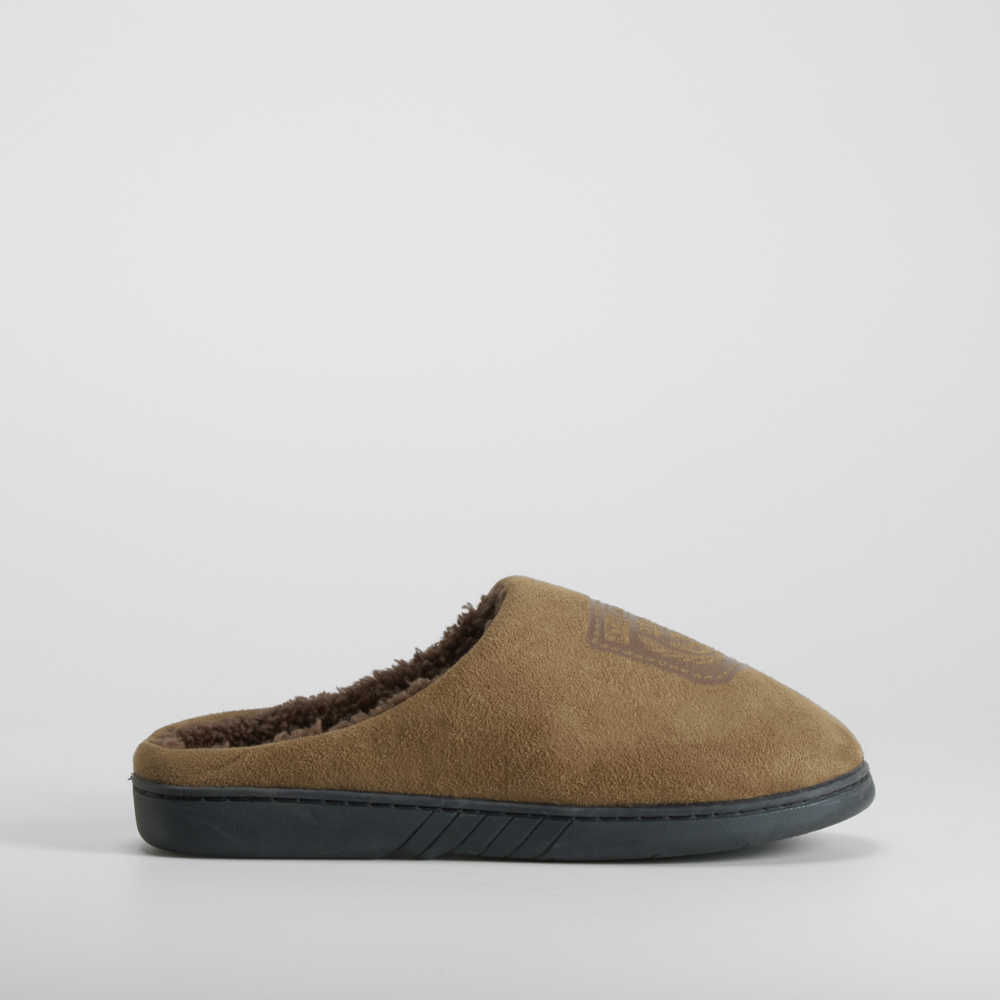 Zapatilla casa escudo cuero OLYNE - Talla: 45