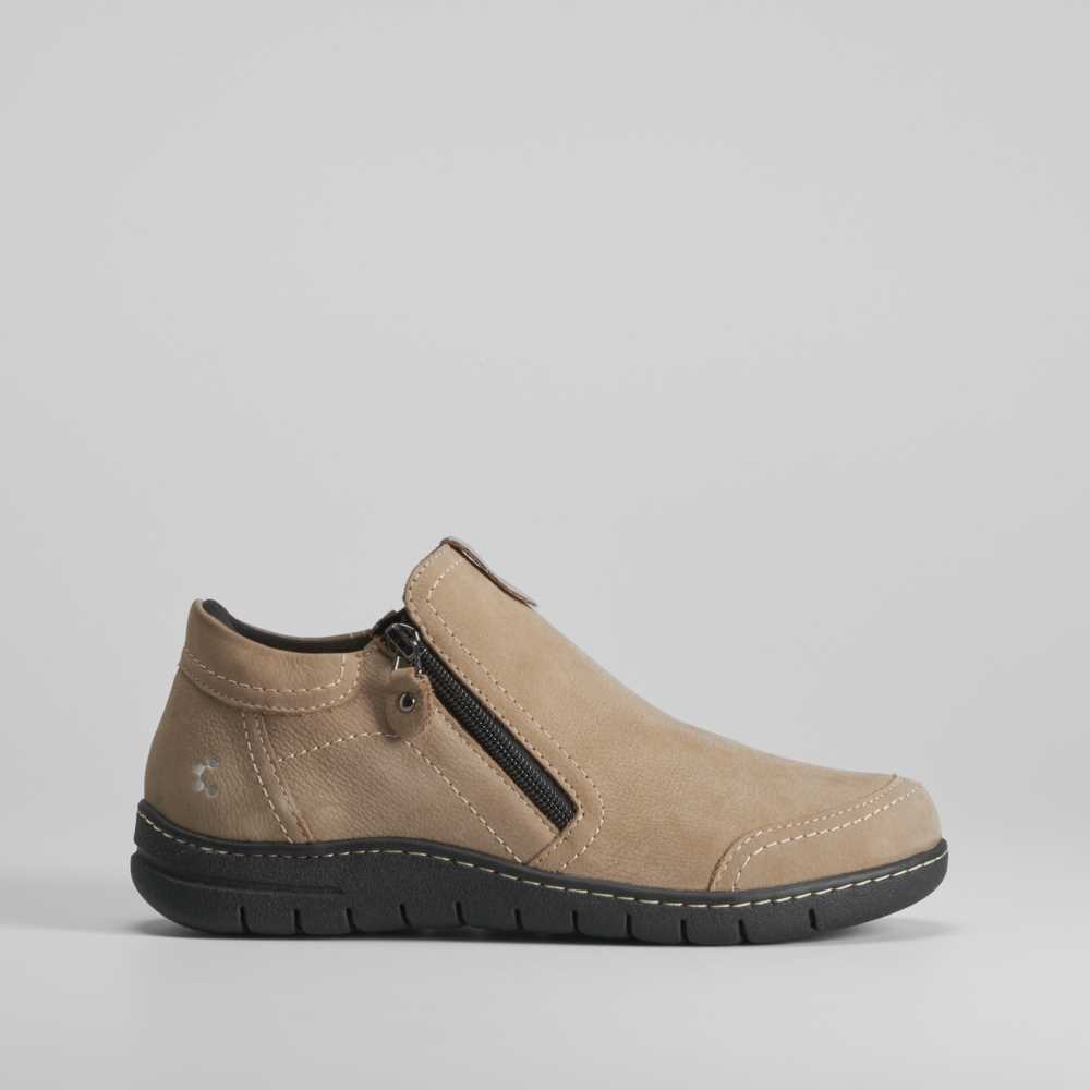 Zapato cerrado de piel con cremallera COMFEET - Talla: 41