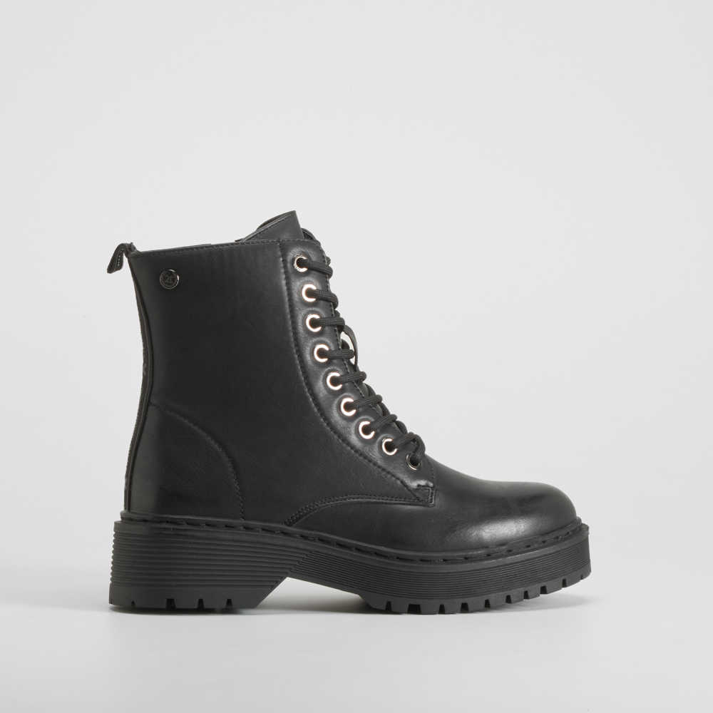 Botín militar casual negro XTI - Talla: 41