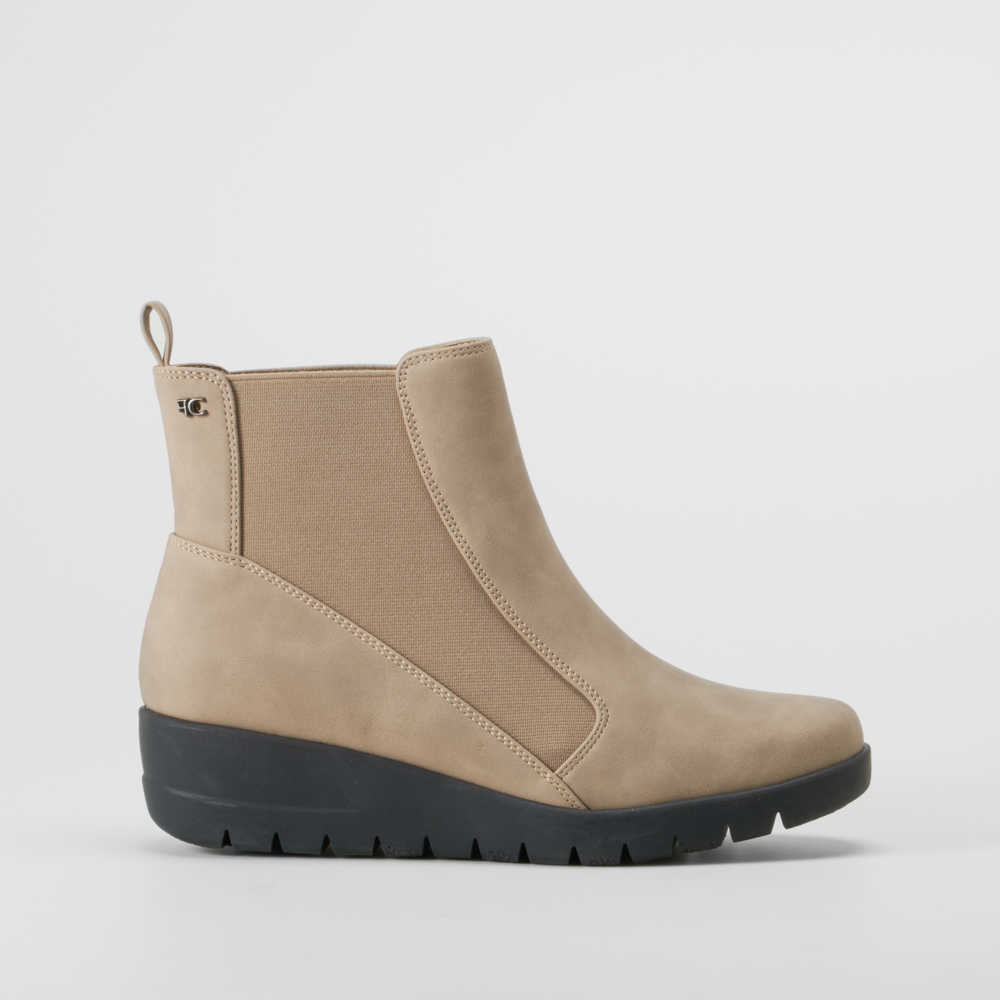 Botín cuña Shock Absorber beige COMFEET - Talla: 41