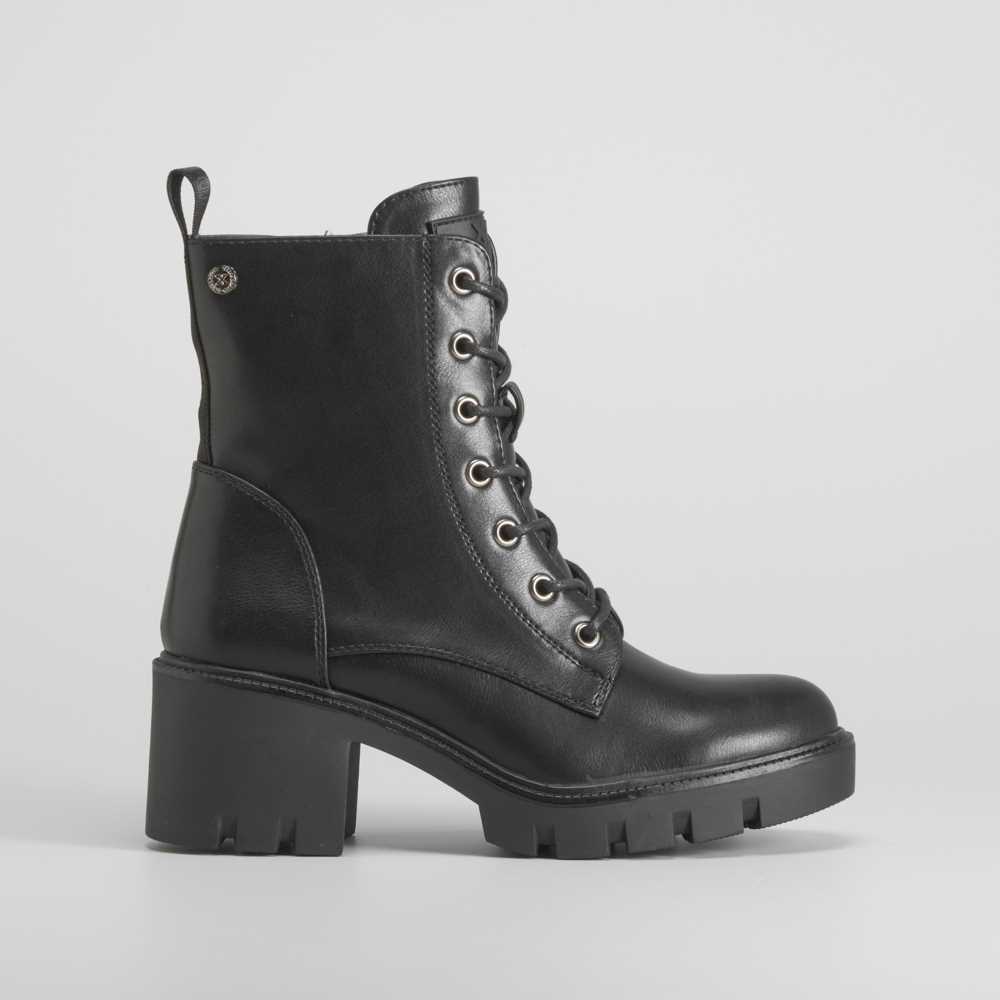 Botín militar de tacón ancho negro XTI - Talla: 41