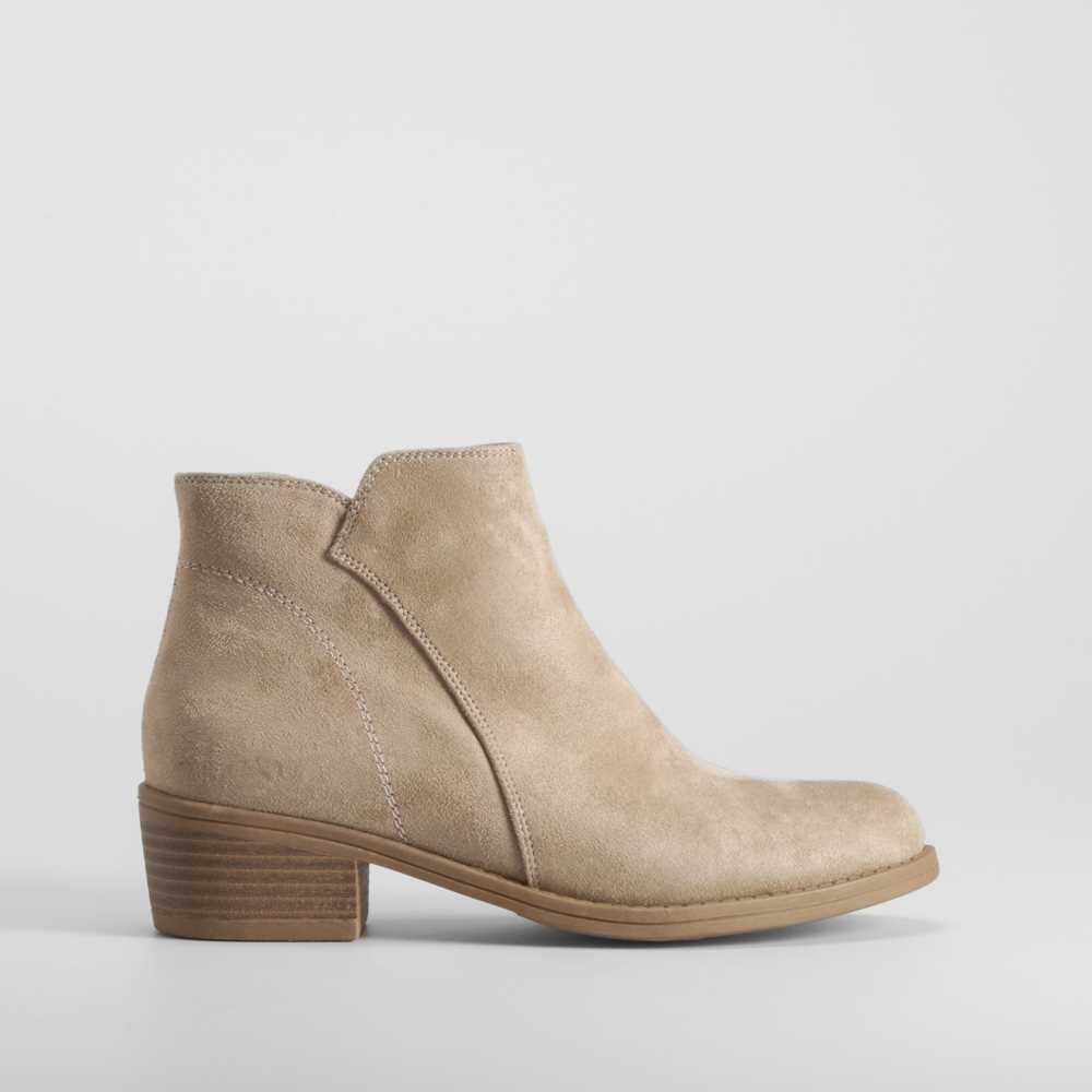 Botín tacón campero beige PICCOLA PIU - Talla: 41