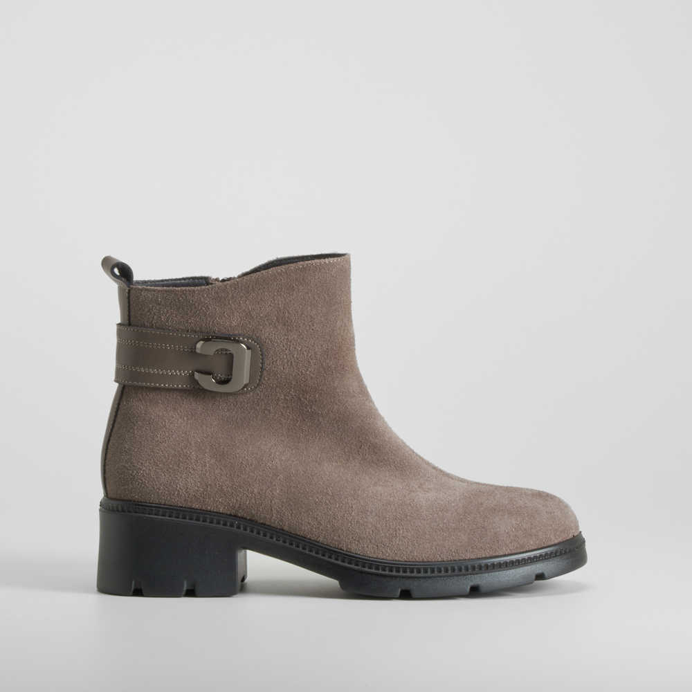 Botín tacón piel beige oscuro COMFEET - Talla: 41