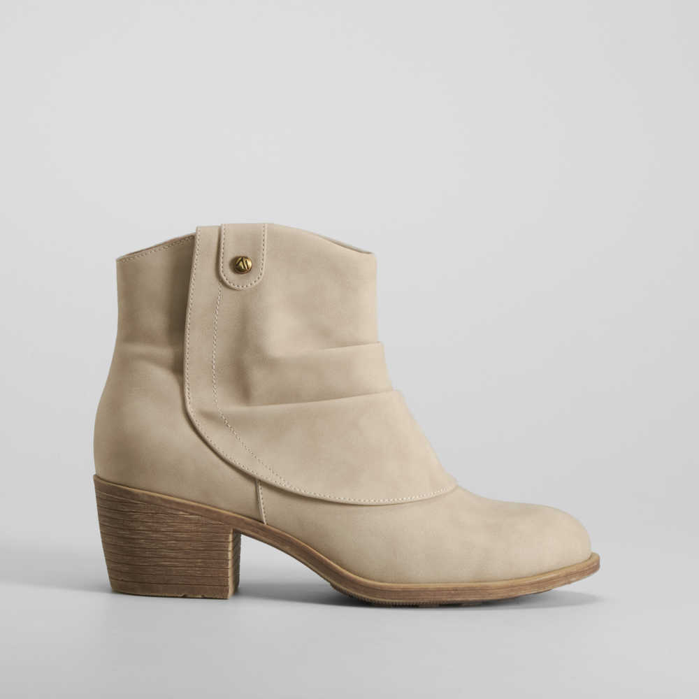Botín campero pala plisada beige SENDA ROAD - Talla: 41