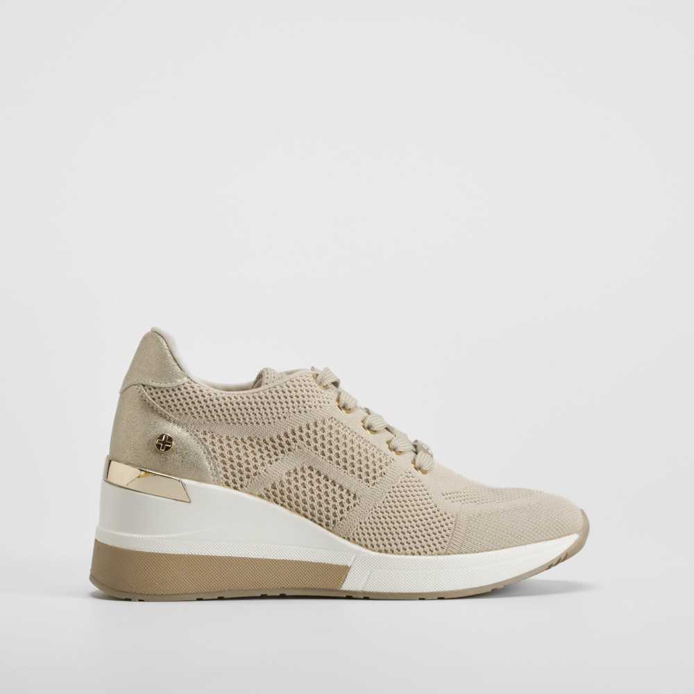 Sneaker cuña beige  XTI - Talla: 37