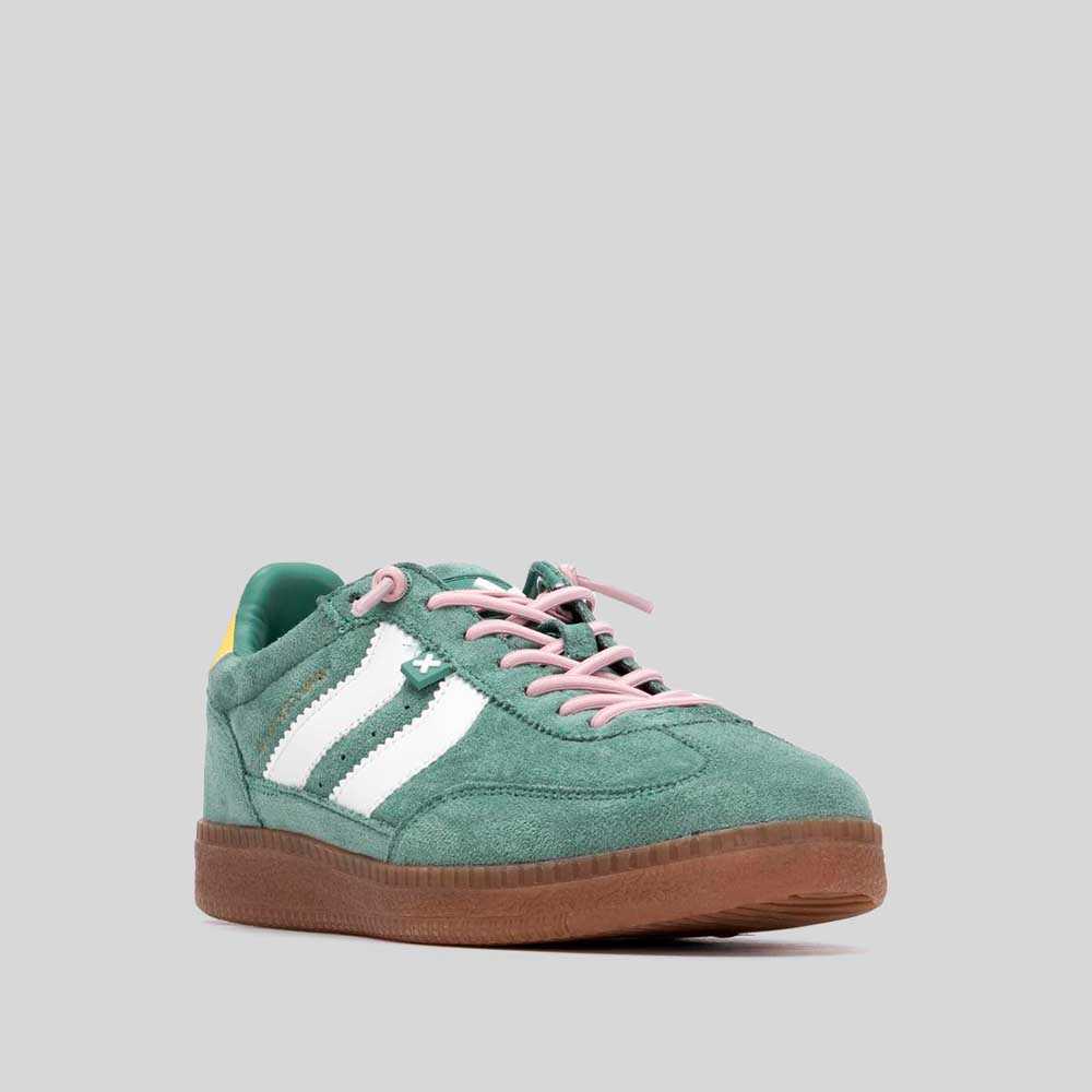 Deportiva sneaker suela caramelo verde NYC - Talla: 41