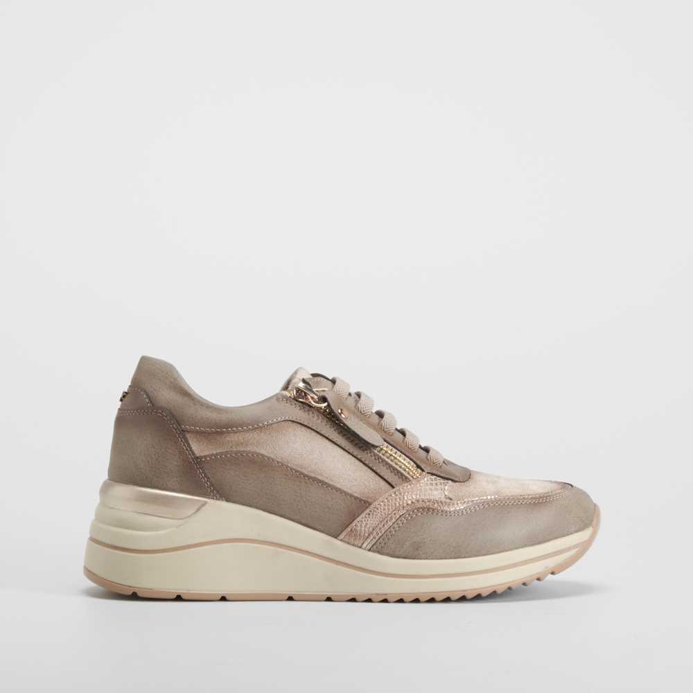 Sneaker cuña elástico taupe COMFEET - Talla: 41