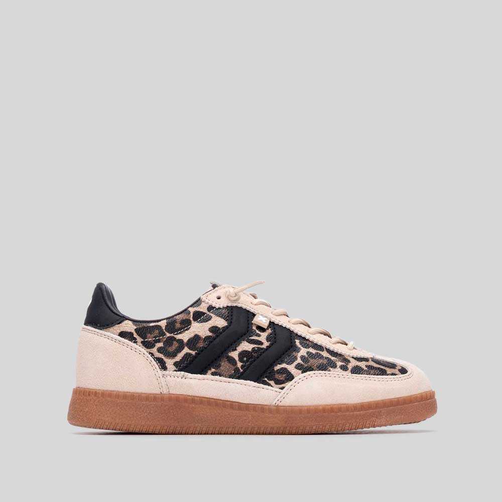 Deportiva sneaker suela caramelo leopardo XTI - Talla: 41